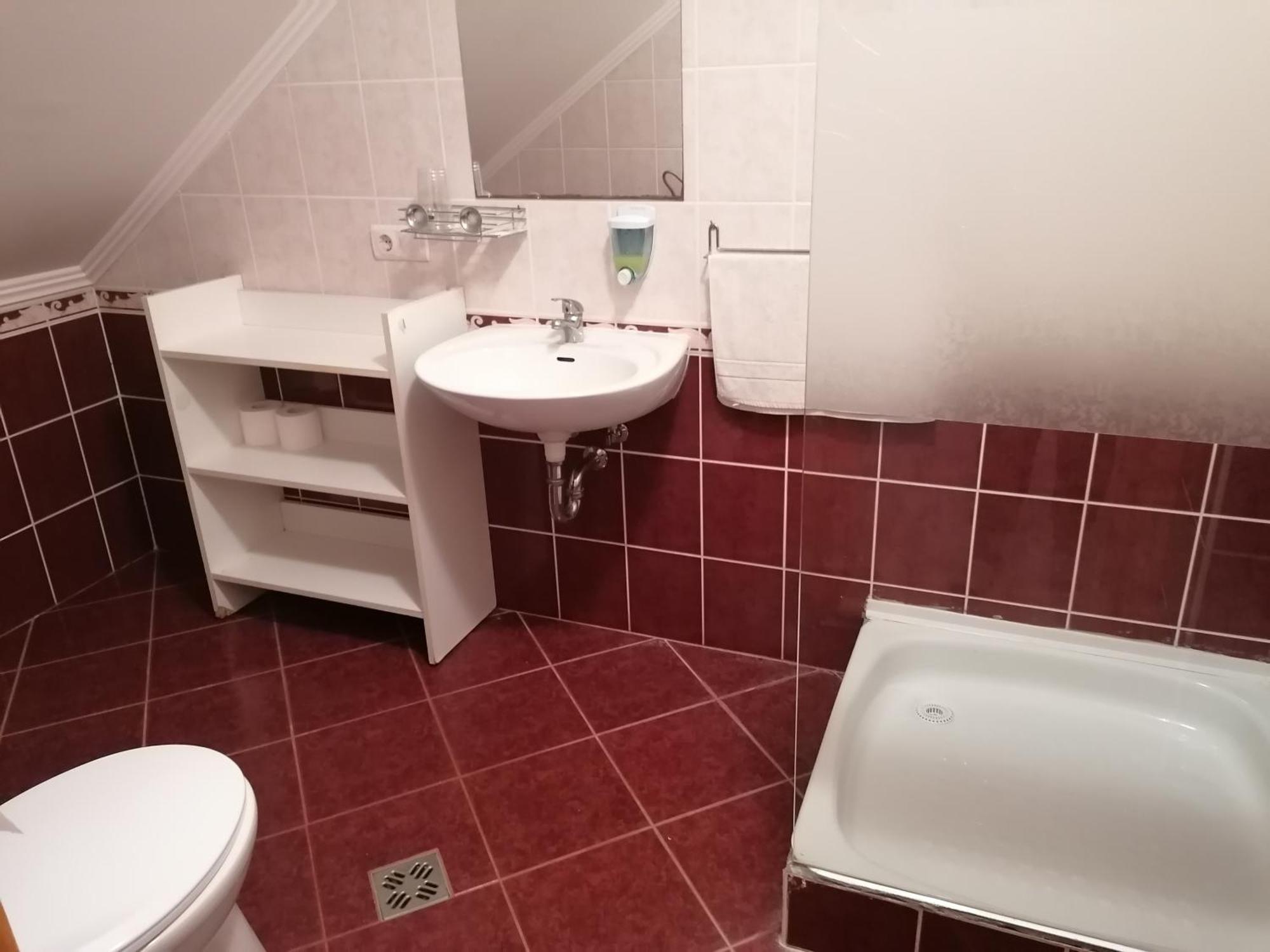 Iglodi Panzio Otel Kunszentmárton Dış mekan fotoğraf